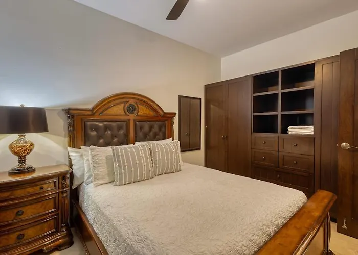 Stylish With Pool, Ocean Views, Fitness & Private Patio Grill Сasa de vacaciones *