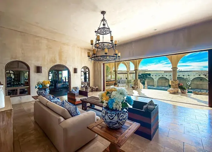 Сasa de vacaciones Stylish With Pool, Ocean Views, Fitness & Private Patio Grill