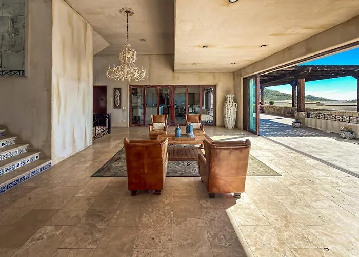 Сasa de vacaciones Stylish With Pool, Ocean Views, Fitness & Private Patio Grill *