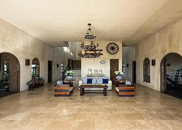 Stylish With Pool, Ocean Views, Fitness & Private Patio Grill Сasa de vacaciones Cabo San Lucas