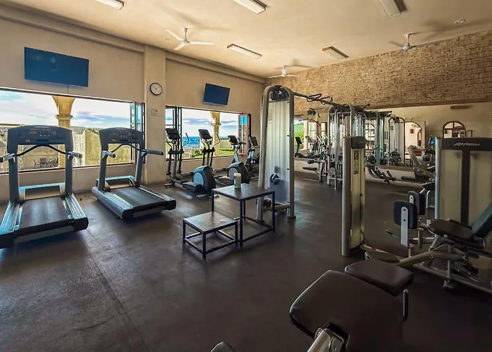 Stylish With Pool, Ocean Views, Fitness & Private Patio Grill Сasa de vacaciones